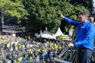L'affluence des soutiens à Jair Bolsonaro était en nette baisse dimanche à São Paulo par rapport aux rassemblements d'avril et de février. KEYSTONE/EPA/Sebastiao Moreira